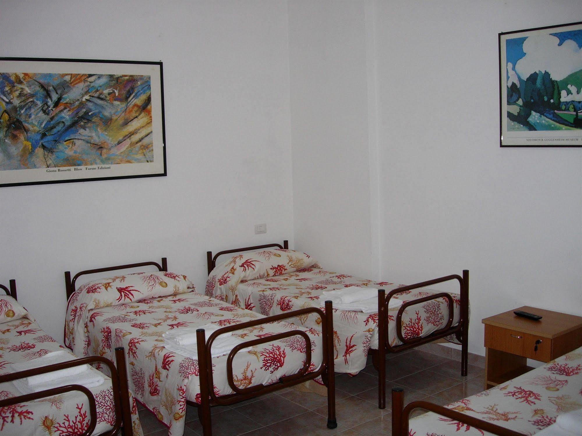Foresteria Roma Esercito Della Salvezza Εξωτερικό φωτογραφία
