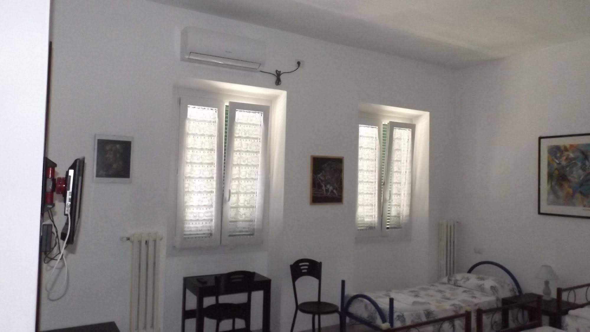 Foresteria Roma Esercito Della Salvezza Εξωτερικό φωτογραφία